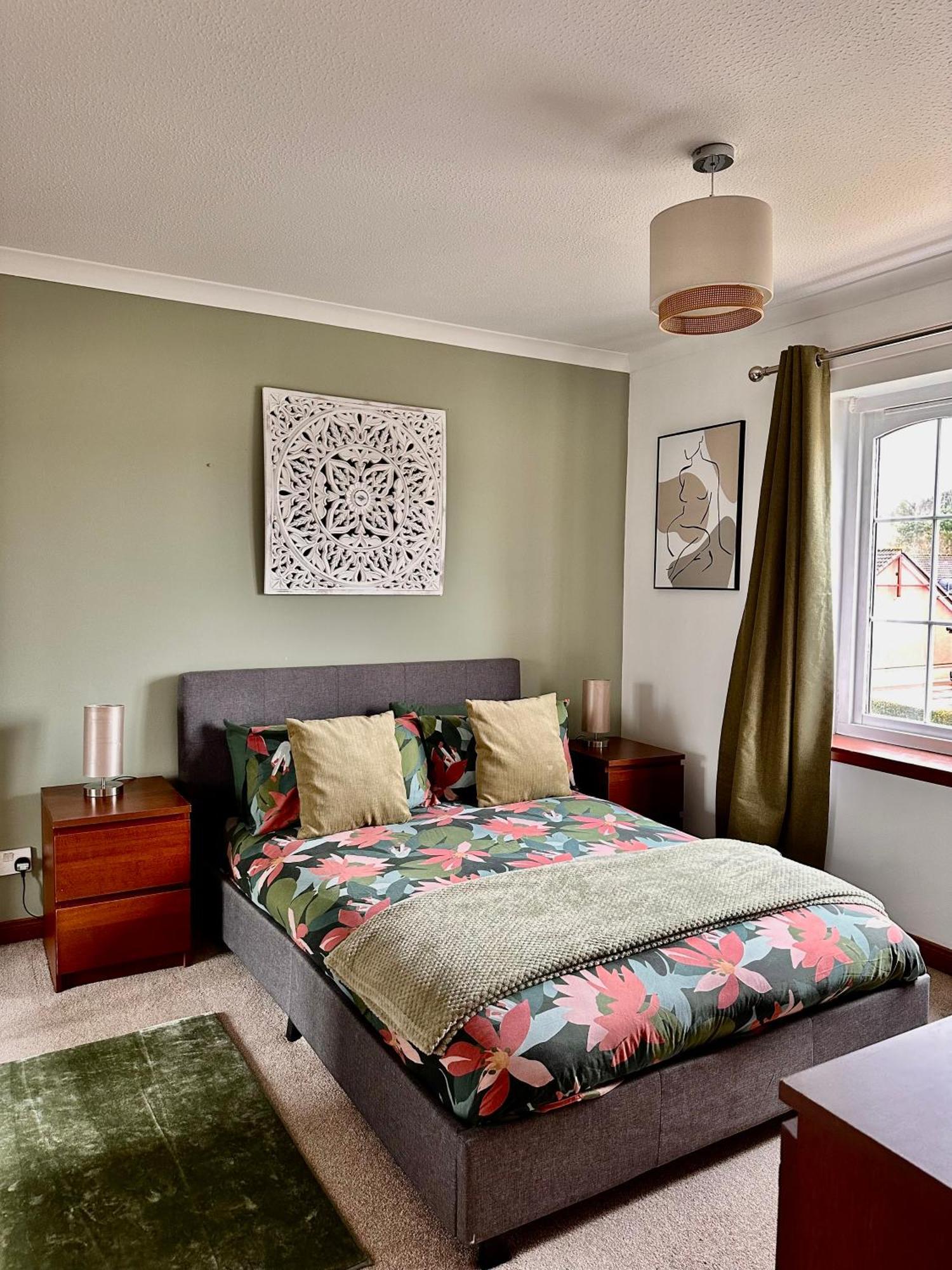 Apartment With Parking, Close To The Raigmore Hospital Inverness Exterior foto